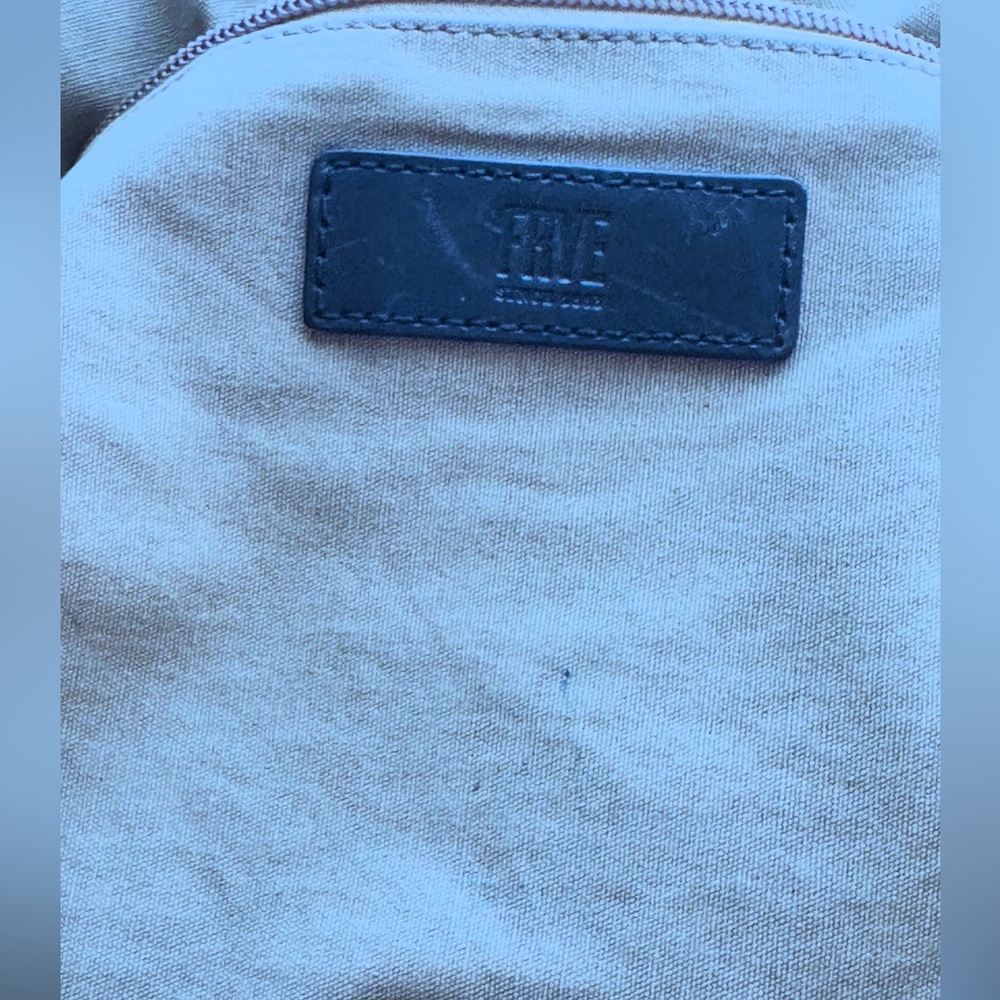 END OF YEAR SALE‼️
Frye Bag - Picture 8 of 12